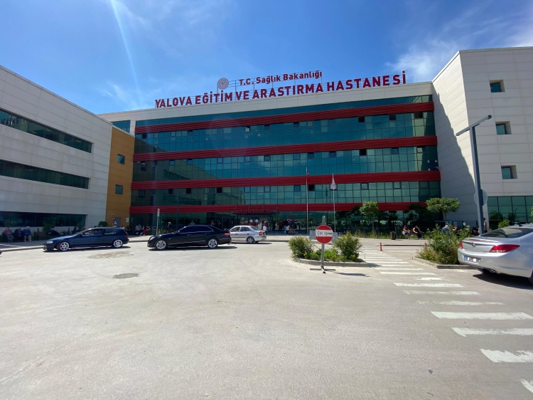 Yalova Üniversitesi Rektörü Prof. Dr. Mehmet Bahçekapılı