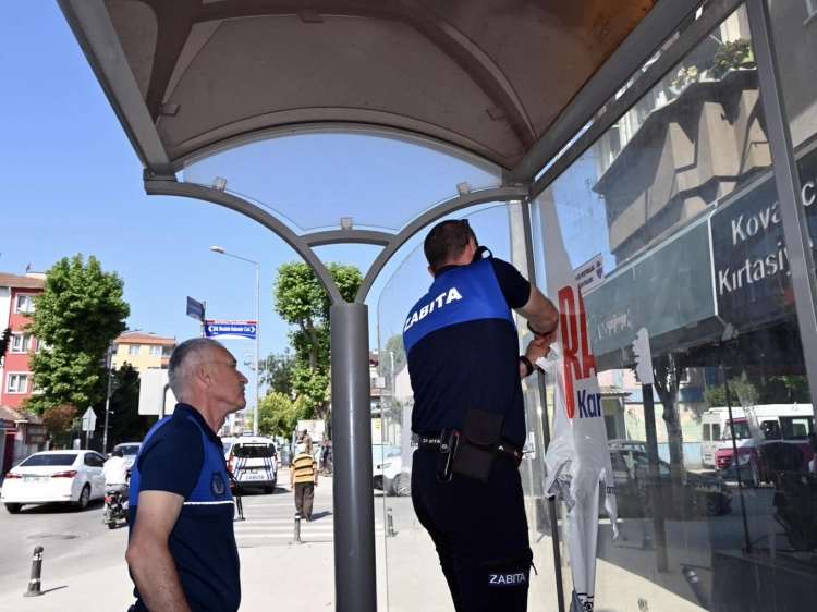 Yalova Belediyesi temizlik operasyonu