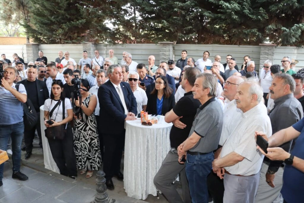 Yalova Protokolü Vakıf Açılışında