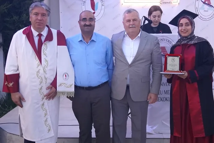 Yalova Üniversitesi Mezuniyet Coşkusu