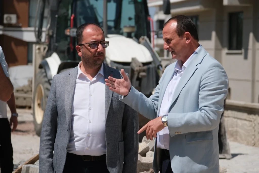 Çiftlikköy'de altyapı çalışmaları