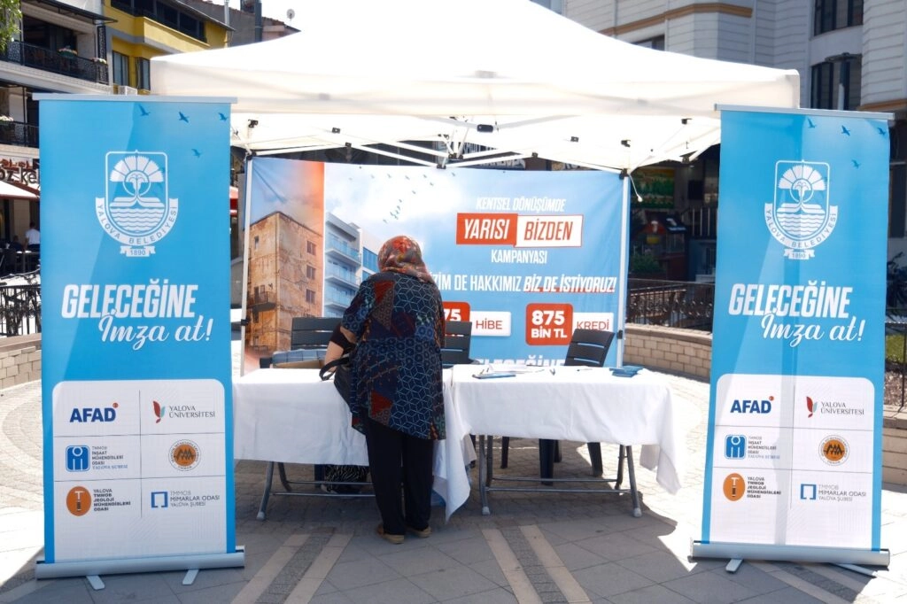 Yalova Belediyesi imza standı