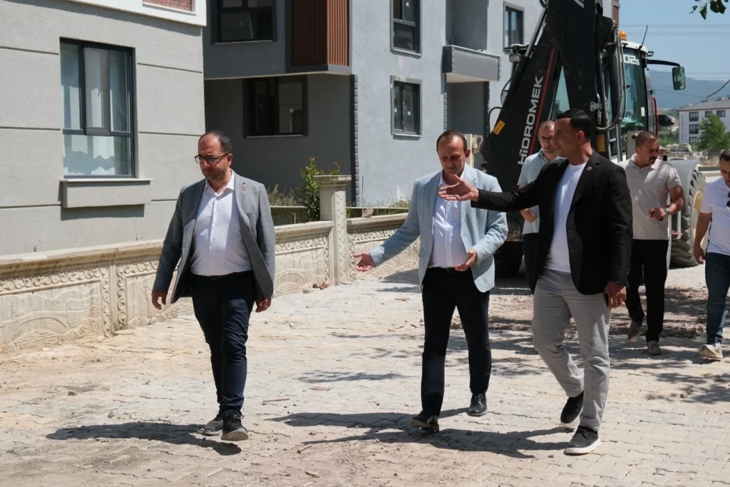 CHP'li Doğancı ve Yele parke yol incelemesi