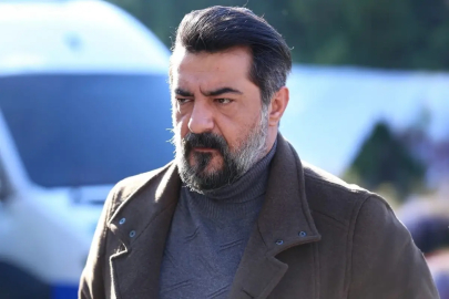 Oyuncu Celil Nalçakan Trafik Kazası Geçirdi: “Turp Gibiyim, Çizik Bile Yok”!