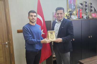 Milli Sporcu Günay Demir’den Başkan Arslan’a Ziyaret!