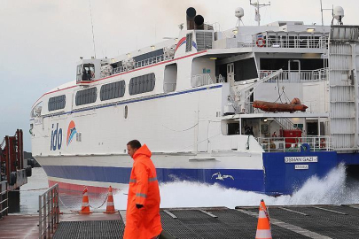 Marmara’da Fırtına Deniz Ulaşımını Durdurdu: İDO’nun 22 Seferi İptal Edildi!
