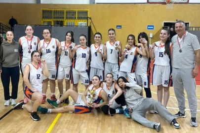 Yalova VİP Altyapısından Çifte Kupa Sevinci!