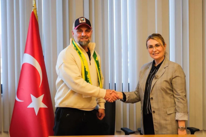 Altınova Belediyespor’da Sürpriz Değişim: Kulübe Kim Geçti?