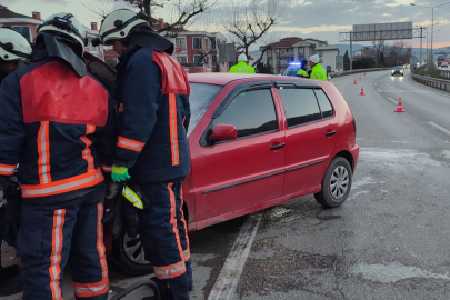 Yalova-Bursa Yolundaki Araç Yangını Hızlı Müdahaleyle Söndürüldü!