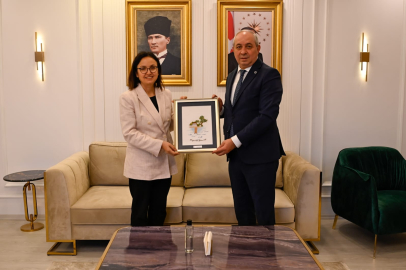 Başkan Cemil Demiryürek’ten Dr. Vali Hülya Kaya’ya Veda Ziyareti!