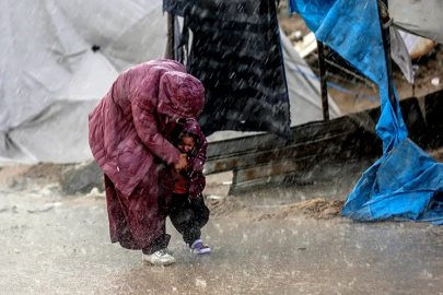 Gazze’de Bir Duvar Devrildi, Bir Kış Daha Kâbusa Döndü!