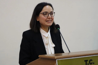 Yalova Valisi Dr. Hülya Kaya’ya Duygusal Veda Gecesi!