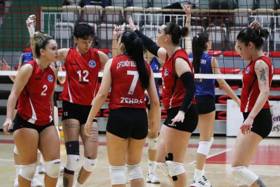 Çiftlikköy'ün Sultanları İç Sahada Final Heyecanı Yaşayacak!