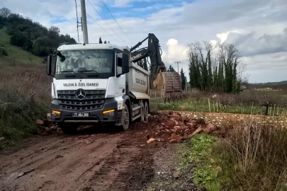 Kılıçköy’de Yol Kaydı, Ekipler Anında Sahaya İndi: Ulaşım Yeniden Açıldı!