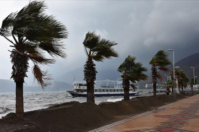 Marmara ve Batı Karadeniz’de fırtına alarmı: Pazar sabahı hızlanacak !
