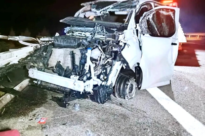 Karacabey Kavşağı’nda Gizemli Kayıp: Zırhlı Araç Devrildi, 8 Kilo Altın Ortada Yok!