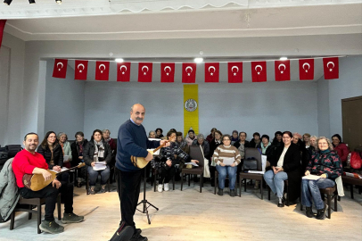 Çağdaş Kadınlar Korosu Türk Halk Müziği Provasında Buluştu!