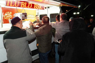 Armutlu’da Kandil Buluşması: Lokma İkramı Yapıldı!