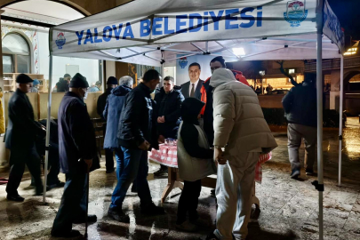 Yalova’da Berat Kandili Paylaşmayla Yaşandı!
