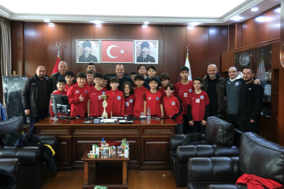 Altyapıdan Zirveye: Şampiyon Sporcular Başkan Yele ile Buluştu!