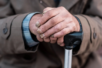 “Taban Maaş Kalkıyor mu? Emeklilikte Yeni Formül Masada”
