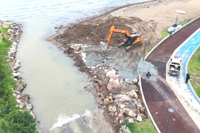 Çiftlikköy Gacık Dereağzında Alarm: Belediye Harekete Geçti!