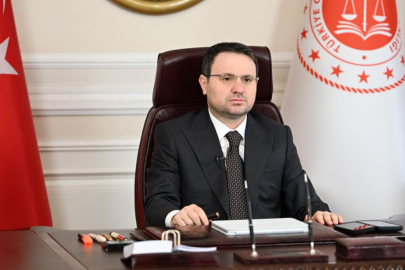 Bakan Gürlek’ten Kritik Çıkış: Savunma Hakkını Kaldırmıyoruz!