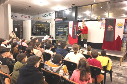 Çınarcık'ta Şenlik Var: Gölge Oyunu Büyük İlgi Gördü!