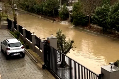 Termal’de Cadde Göle Döndü, Vatandaş İsyan Etti!