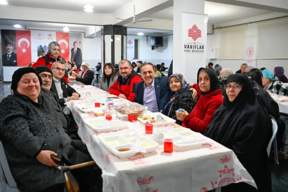 Vali Usta Vatandaşla Aynı İftar Sofrasında