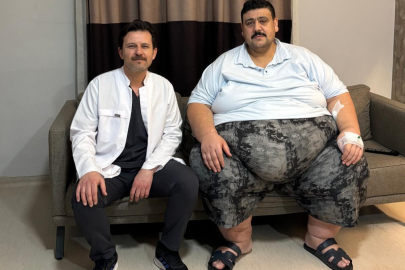 “20 Litre Kola İçiyordu" 357 Kiloyla Geldi, Hayatı Değişti!