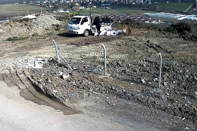 Yalova'da Moloz Döken Yandı: Belediyeden Sert Müdahale!