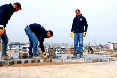 Yalova’da Üstyapı Hamlesi: Parke ve Kaldırımlar Yenilendi!