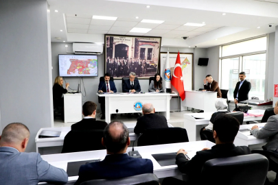 Çiftlikköy Meclisi Toplandı: Kompost Makinesi Çınarcık’a Açıldı!