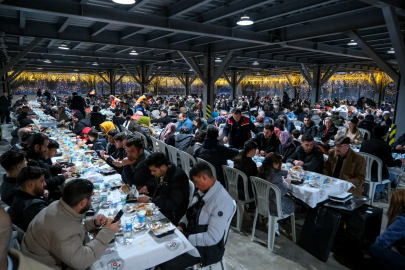 Altınova’da Ramazan Bereketi: 3 Bin Kişi Aynı İftarda Buluştu!