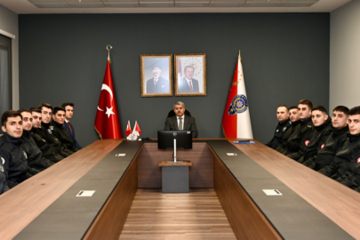 Yalova Emniyet Müdürü Delen, Stajyer Polislerle Buluştu