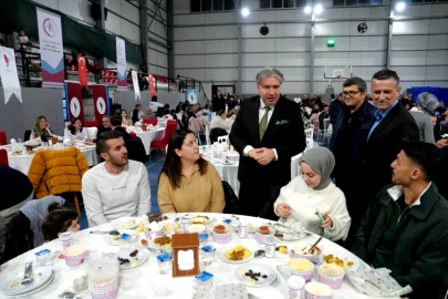 Yalova Üniversitesi Personeli Geleneksel İftarda Buluştu