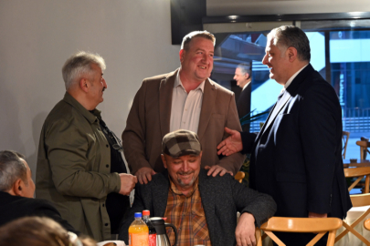 Başkan Gürel, Muhtarlarla Ramazan Sofrasında Buluştu
