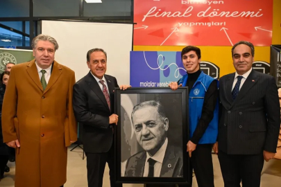 Vali Usta ve Rektör Bahçekapılı Öğrencilerle Aynı Sofrada