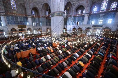 Yalova’da Bayram Sabahı Başlıyor: Namaz Saat Kaçta?
