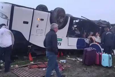 Adana Kozan’da Bayram Kazası: 2 Ölü, 23 Yaralı!