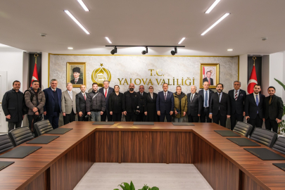 Yalova Valiliği’nde Bayramlaşma Coşkusu!