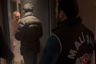 CHP'li  Başkan Yalım Otelde Sevgilisiyle Basıldı!