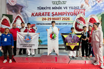 Çiftlikköy Karatecileri Başarılarına Yenilerini Ekledi