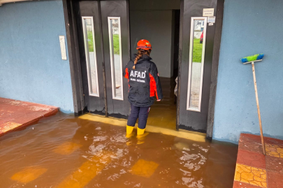 Yalova’da Sağanak Kabusu: Hayat Felç Oldu!