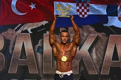 Yalovalı Göktürk Tolunay İleri’den Çifte Zafer: Türkiye ve Balkan Şampiyonu!