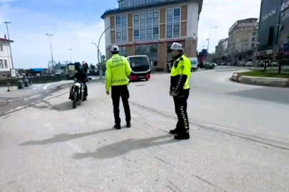 225 Motosiklet Sürücüsüne Kurallar Tek Tek Anlatıldı!