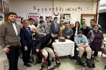 Şimşek’ten Otizm Farkındalık Gününde Anlamlı Ziyaret