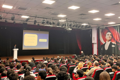 Yalova’da GENÇ AR-GE Söyleşisine Yoğun İlgi!