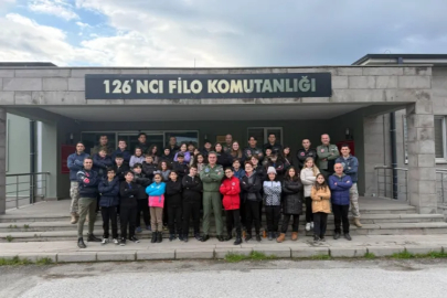 Yalova’da Öğrenciler Mehmetçikle Buluştu: 18’inci Ana Jet Üssü Ziyareti